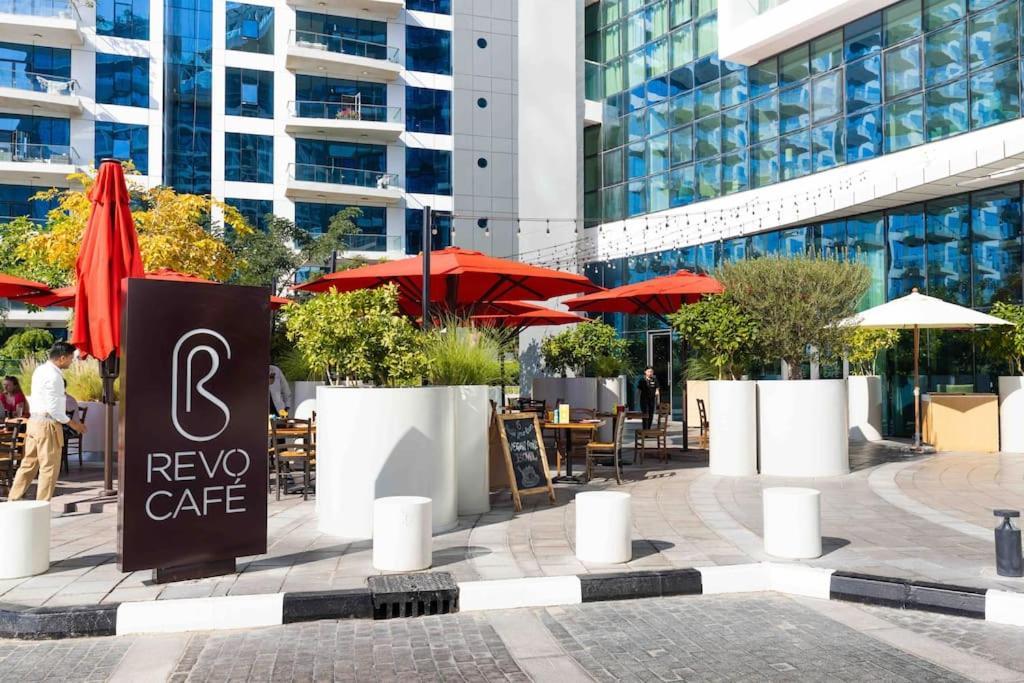 דובאי Fantastic Studio Apartment At Palm Jumeirah מראה חיצוני תמונה